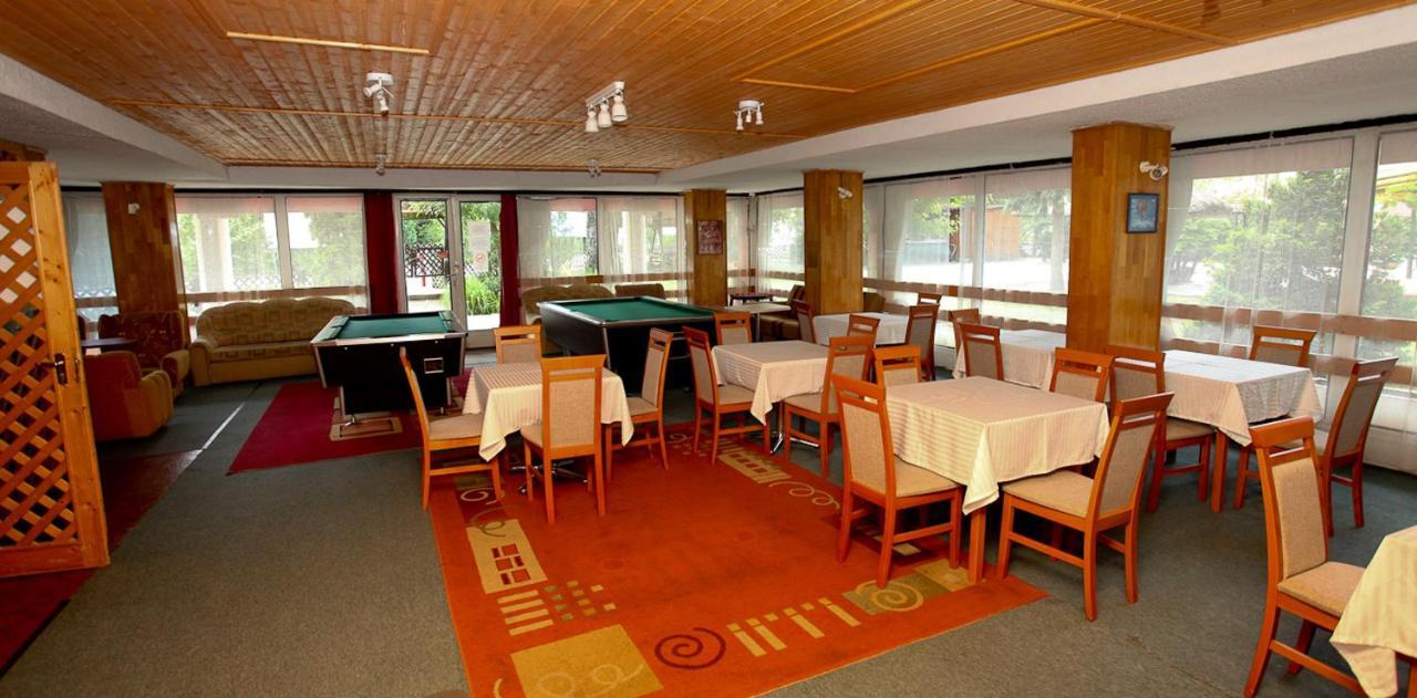 Rev Szallo Balaton Hotell Szántód Eksteriør bilde