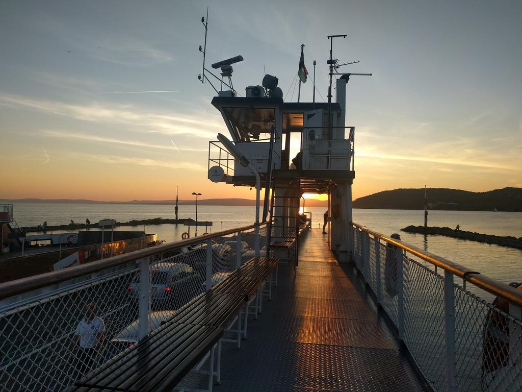 Rev Szallo Balaton Hotell Szántód Eksteriør bilde